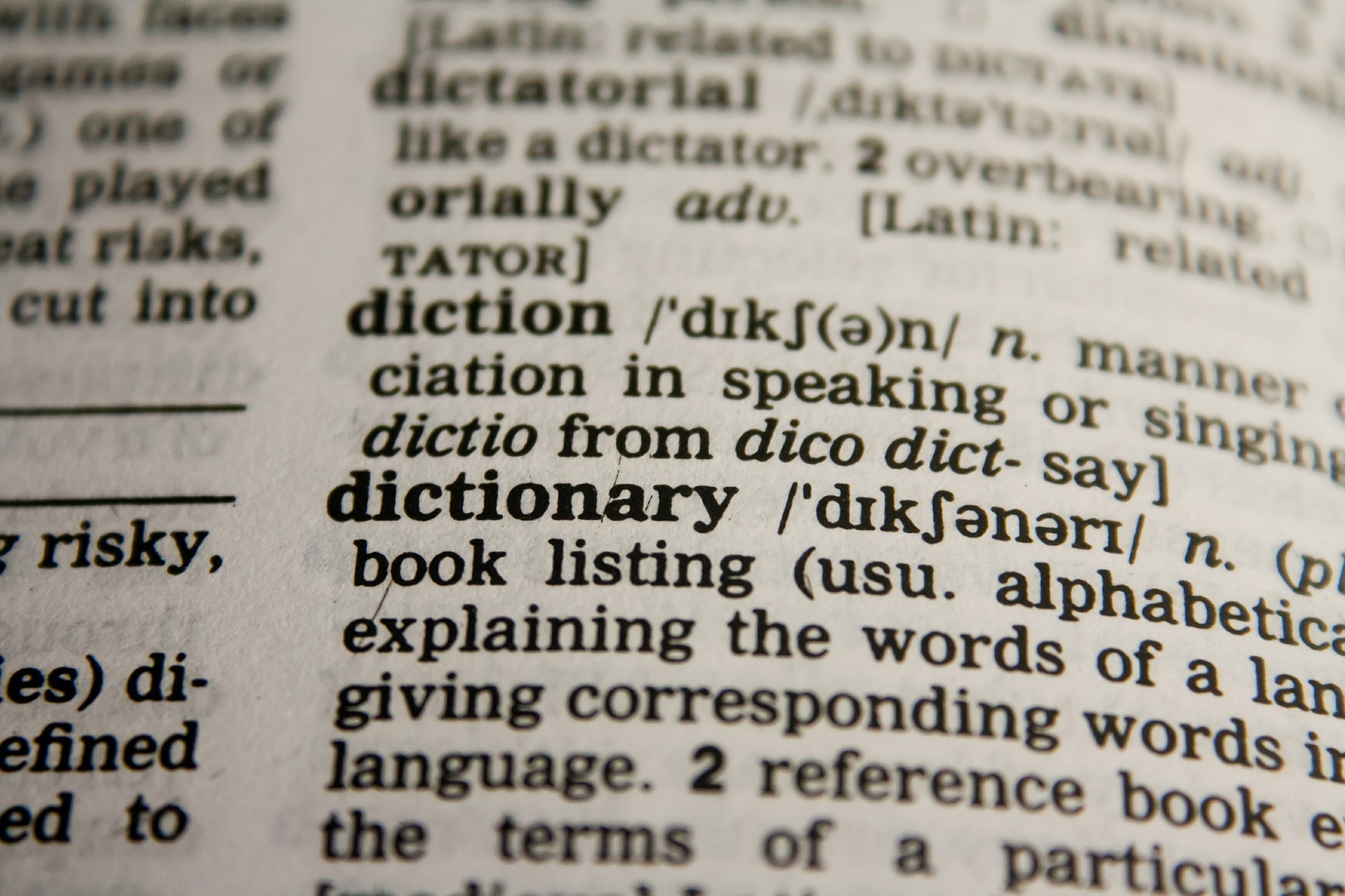 Social Media Dictionary